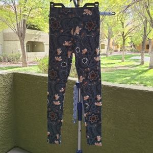 Buttery soft leggings